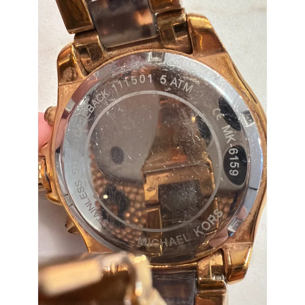 Michael Kors rose gold